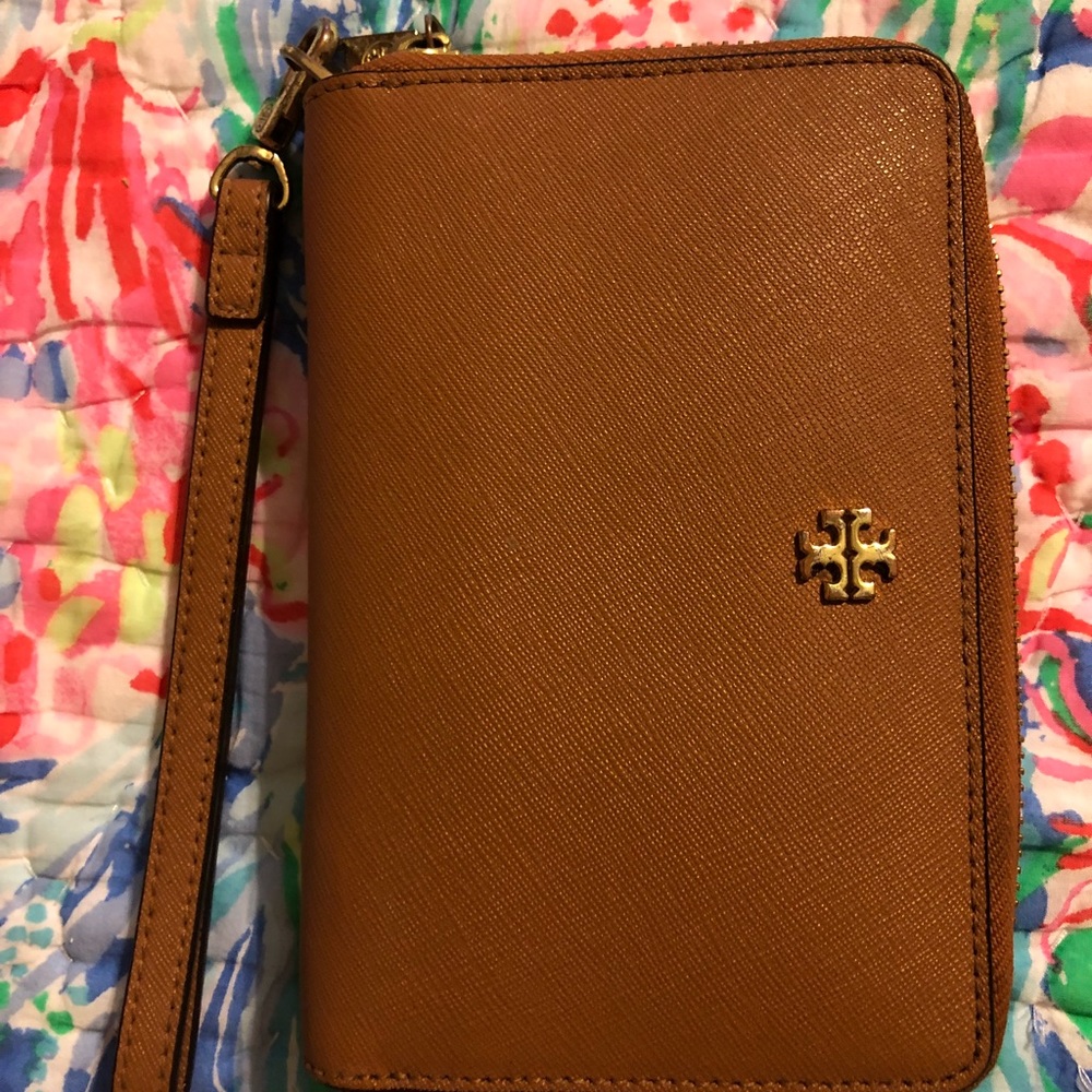 Tory Burch wristlet